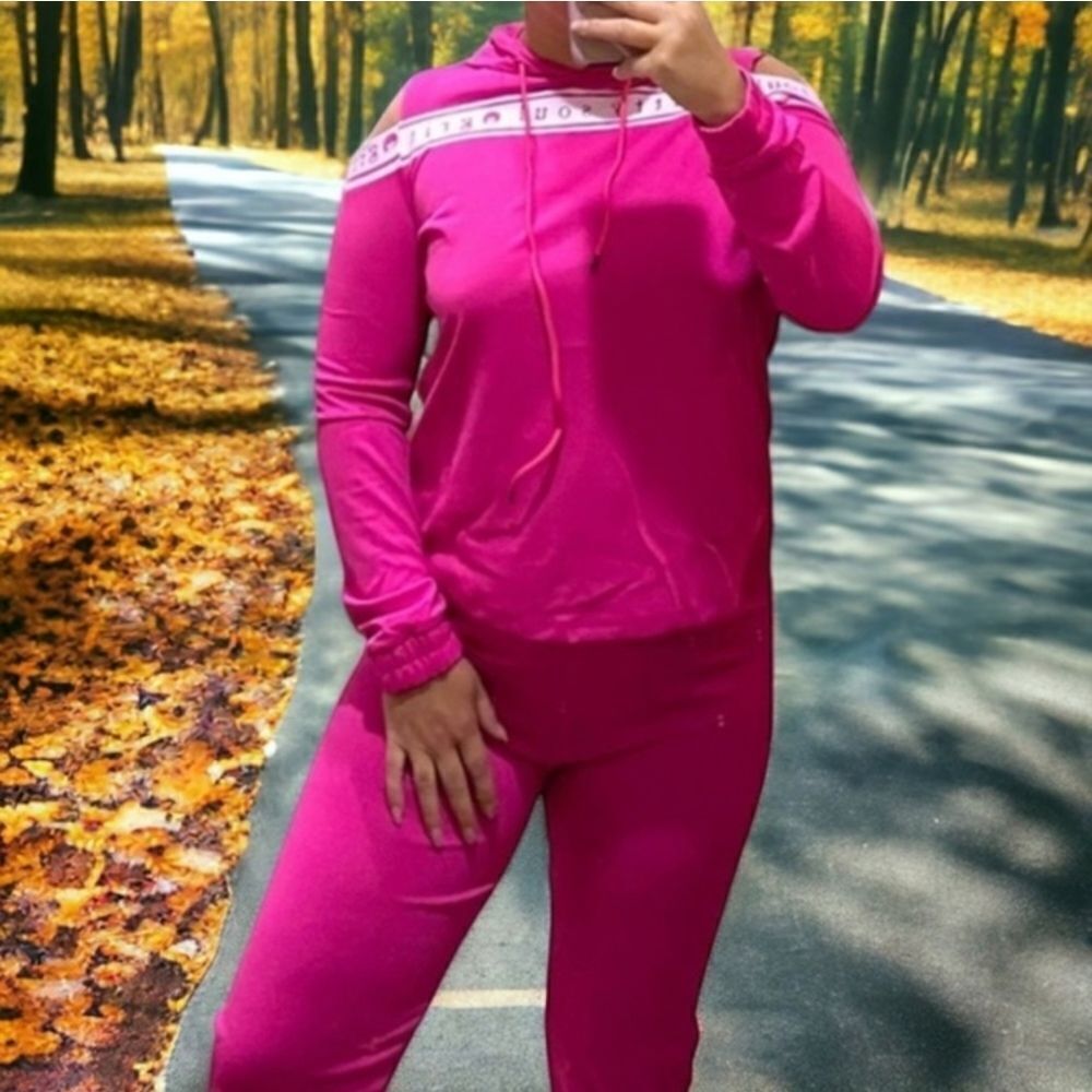 GRITTY SOUL Pretty In Pink Open Shoulder Tracksuit - Picture 4 of 11
